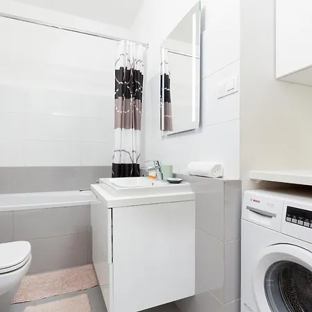 Espace Wilanow By Renters Apartment